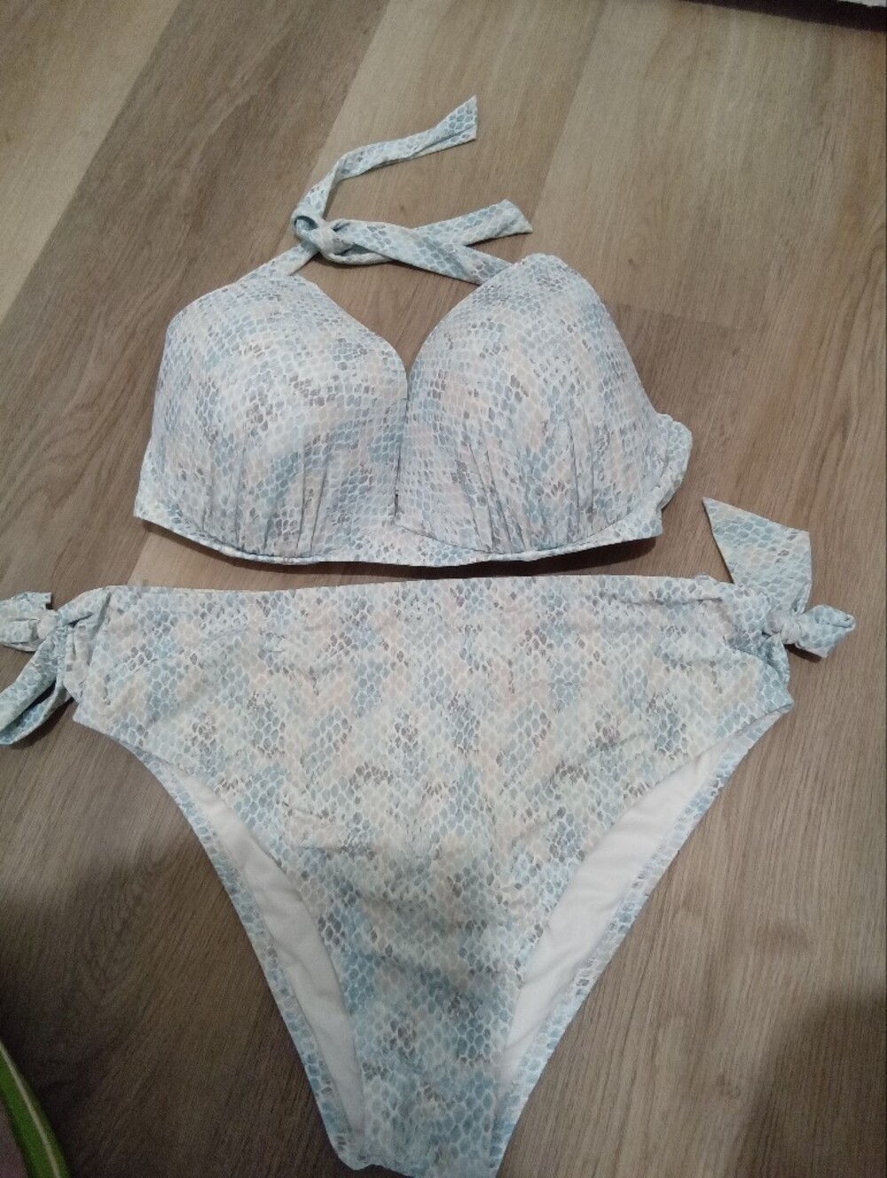 Shade & Shore Light Blue & Gray Snakeskin Bikini Set Push-up Top-38DD Bottom-L